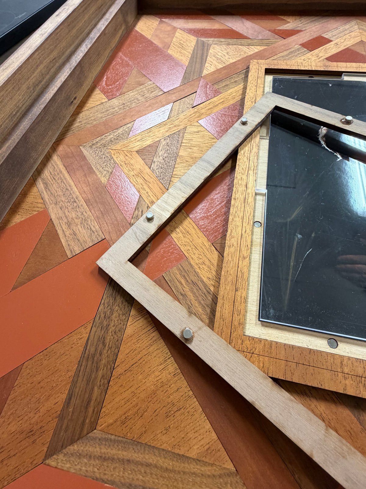 Square Diamond Quilted Frame