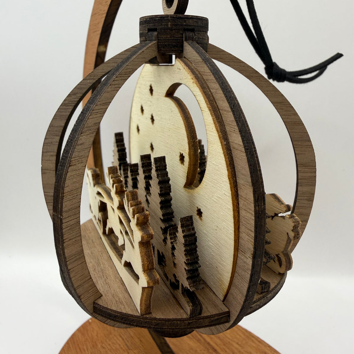 Detail view of the 3D Santa wood ornament design